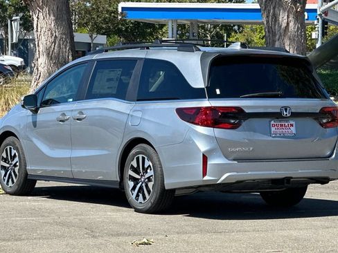 New 2026 Honda Odyssey EX-L image 6
