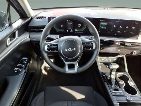 Used 2026 Kia K5 LXS FWD image 6
