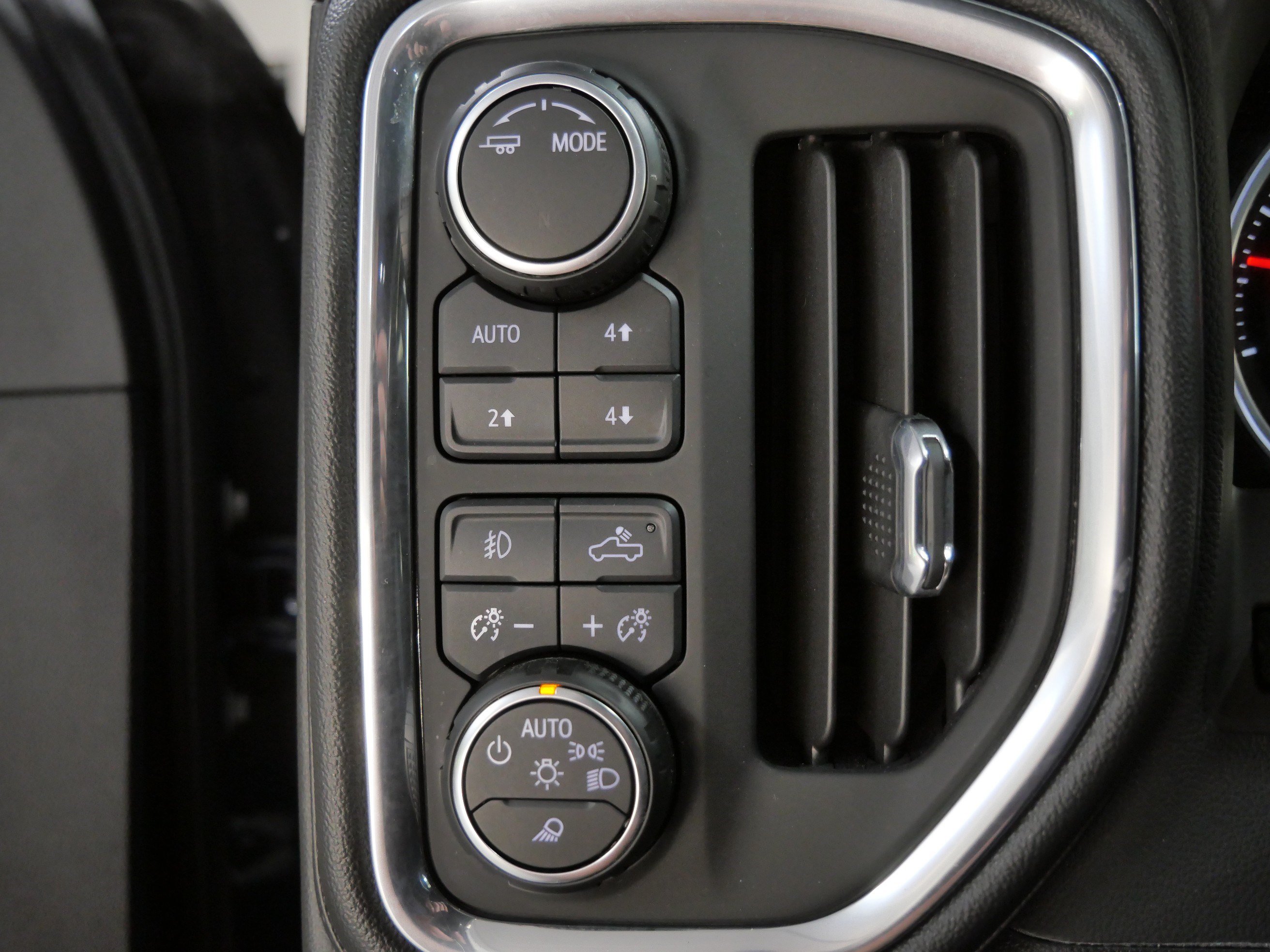 Used 2022 Chevrolet Silverado 3500 High Country w/ Z71 Off-Road Package AWD/4WD image 26