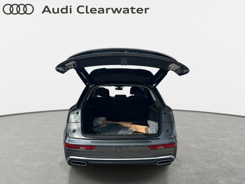 Used 2023 Audi Q5 2.0T Premium w/ Convenience Package AWD/4WD image 10