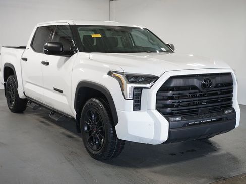 Used 2023 Toyota Tundra SR5 w/ SR5 Convenience Package image 3