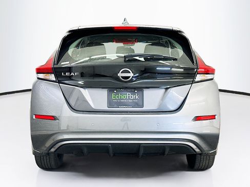 Used 2025 Nissan Leaf S FWD image 7