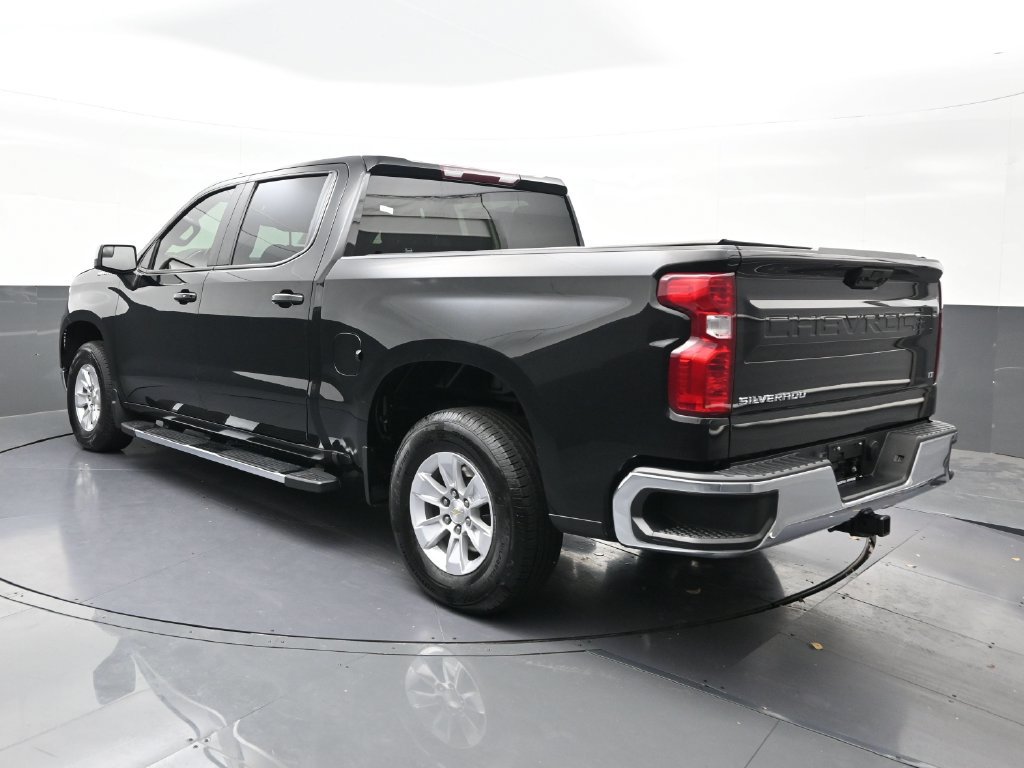 Used 2023 Chevrolet Silverado 1500 LT RWD image 3