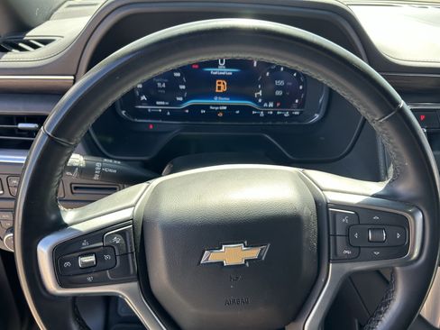 Used 2024 Chevrolet Tahoe LT image 13