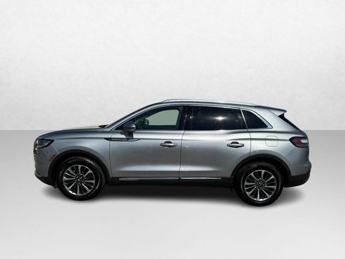 Used 2021 Lincoln Nautilus Reserve image 8