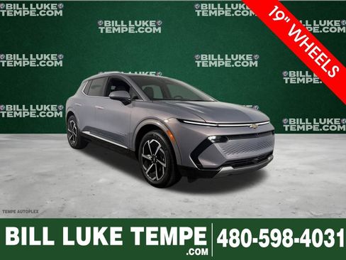 Used 2025 Chevrolet Equinox EV LT w/ Convenience Package image 1