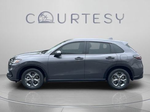 Used 2026 Honda HR-V LX image 5