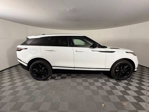 Certified 2026 Land Rover Range Rover Velar Dynamic SE image 10