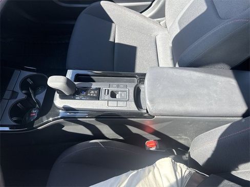 Used 2023 Toyota Prius Prime Premium image 20