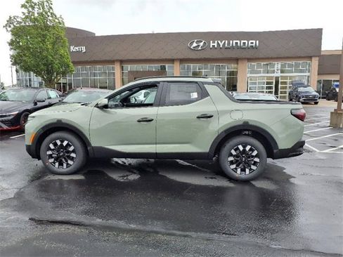 New 2025 Hyundai Santa Cruz SEL image 3