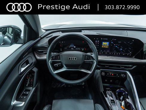 New 2025 Audi Q5 2.0T Premium Plus image 14