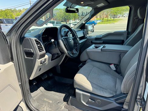 Used 2015 Ford F150 XLT w/ Equipment Group 301A Mid RWD image 15