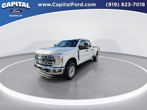 Used 2024 Ford F250 XLT image 4