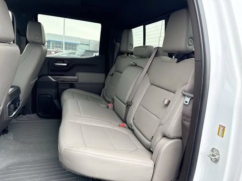 Used 2019 Chevrolet Silverado 1500 LTZ w/ LTZ Convenience Package AWD/4WD image 23