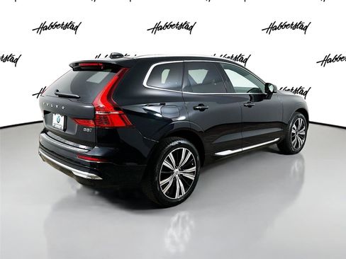 Used 2023 Volvo XC60 B5 Plus w/ Climate Package image 5