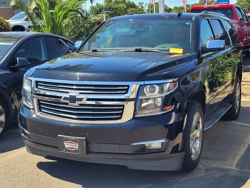 Used 2020 Chevrolet Tahoe Premier AWD/4WD image 3