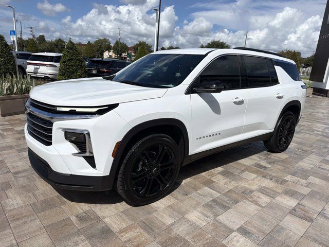 Used 2026 Chevrolet Traverse LT FWD image 6