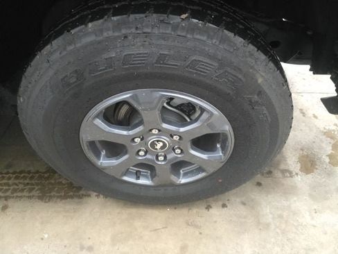 Certified 2025 Ford Bronco Big Bend AWD/4WD image 12