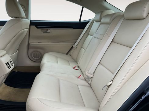 Used 2014 Lexus ES 350 image 27