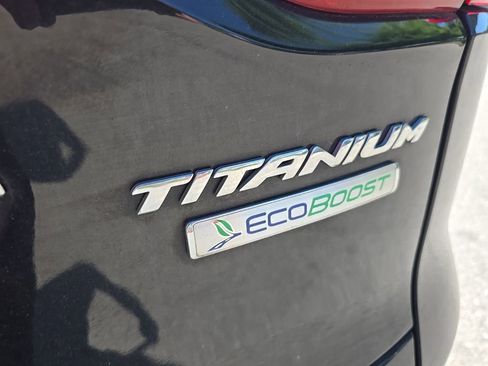 Used 2014 Ford Escape Titanium w/ Equipment Group 401A FWD image 11