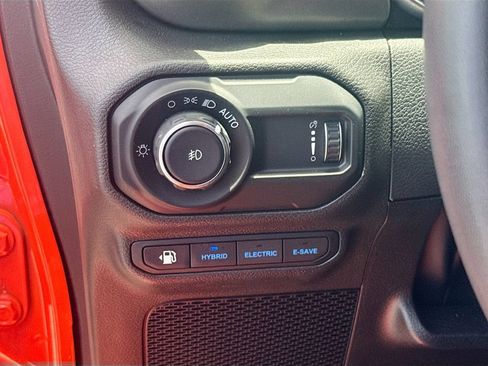 Used 2023 Jeep Wrangler Unlimited w/ 8.4" Radio Group AWD/4WD image 11