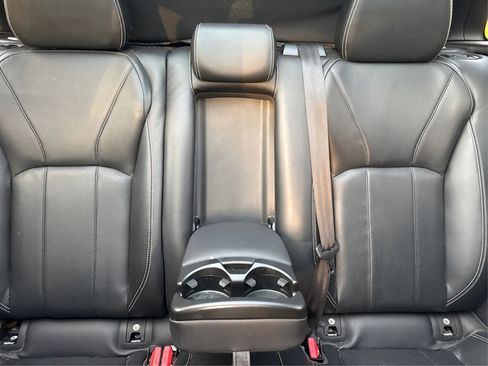 Used 2016 Land Rover Range Rover Evoque HSE image 12