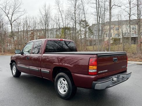 Used 2002 Chevrolet Silverado 1500 LS w/ Heavy Duty Suspension Pkg image 3