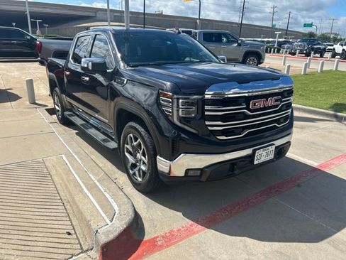 Used 2022 GMC Sierra 1500 SLT AWD/4WD image 4