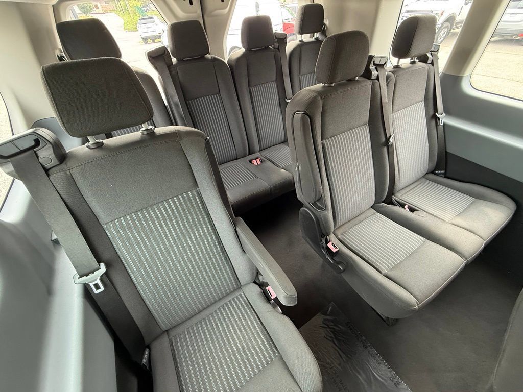 Used 2017 Ford Transit 350 XLT RWD image 18
