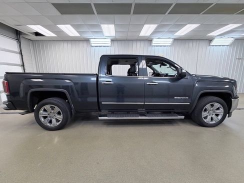Used 2017 GMC Sierra 1500 SLT AWD/4WD image 5