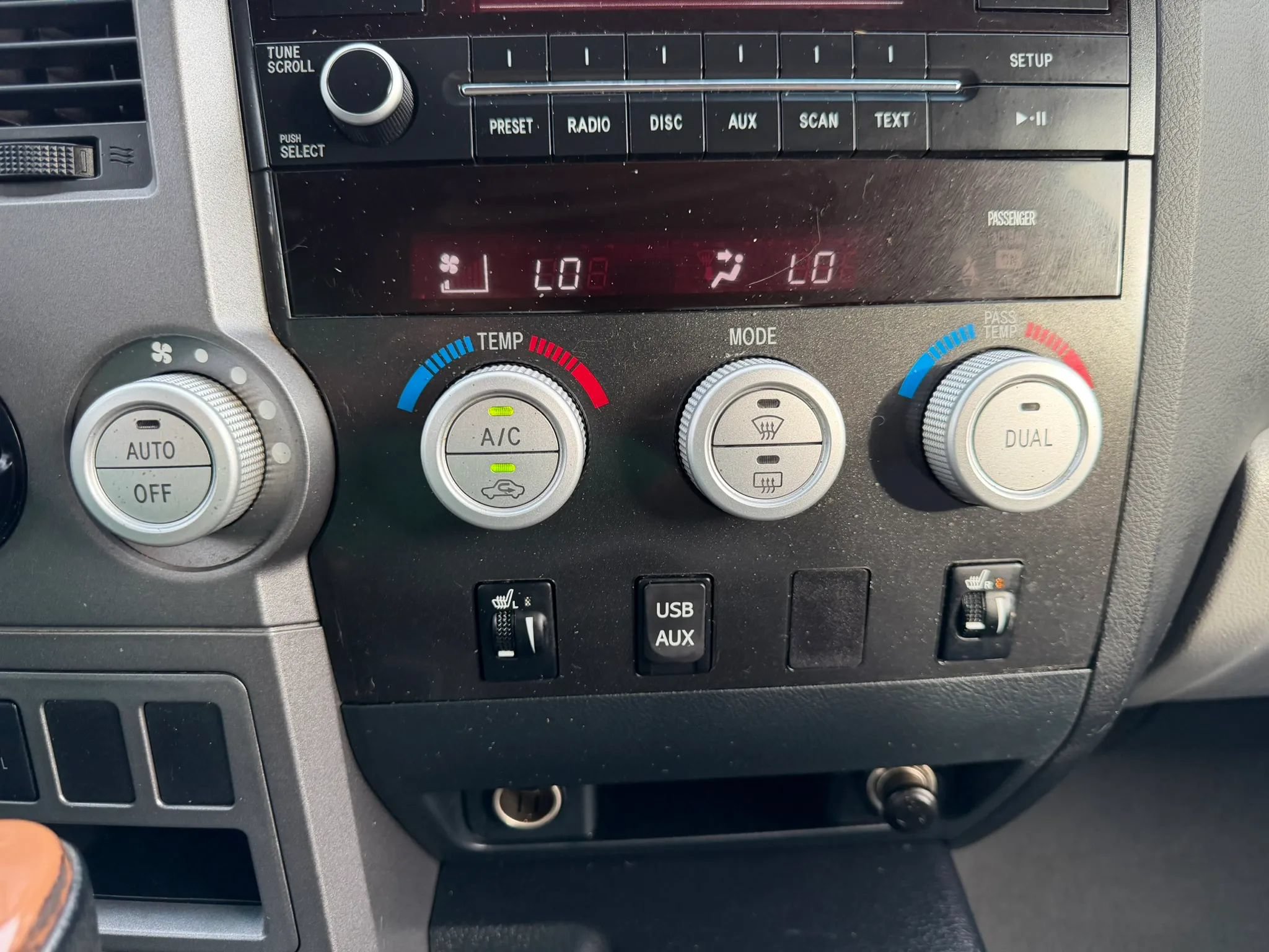 Used 2010 Toyota Tundra Limited RWD image 48