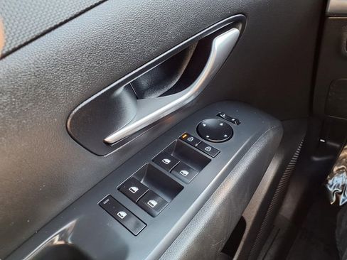 Used 2025 Hyundai Tucson SEL FWD image 17