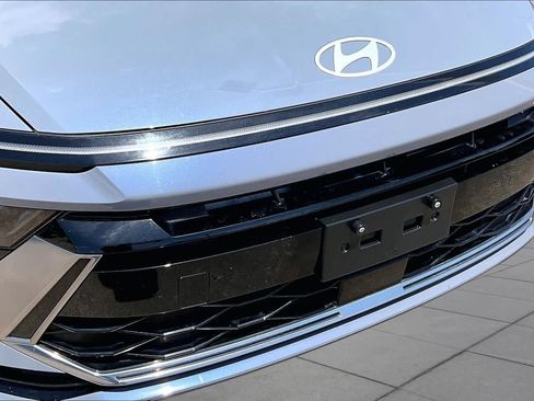 Used 2025 Hyundai Sonata SEL FWD image 28