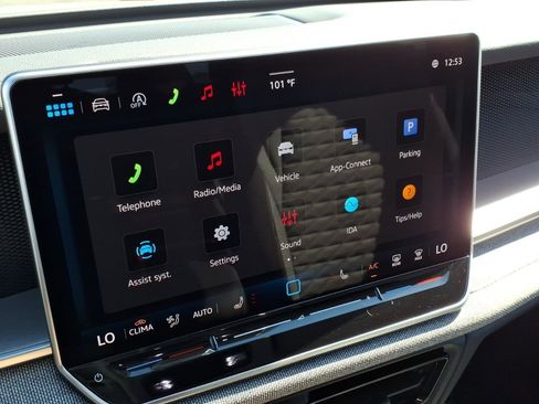 New 2025 Volkswagen Tiguan S image 16