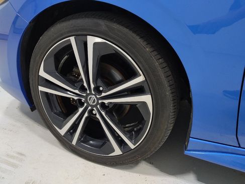Used 2021 Nissan Sentra SR FWD image 31