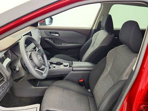 Used 2023 Nissan Rogue SV AWD/4WD image 18