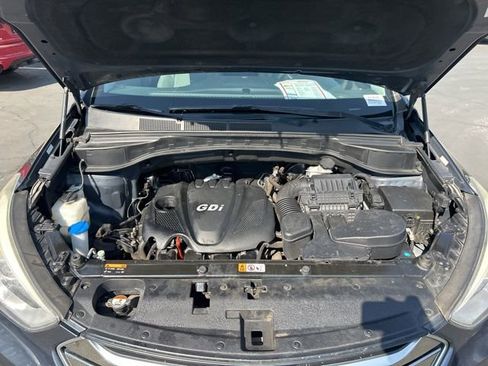 Used 2016 Hyundai Santa Fe Sport image 13