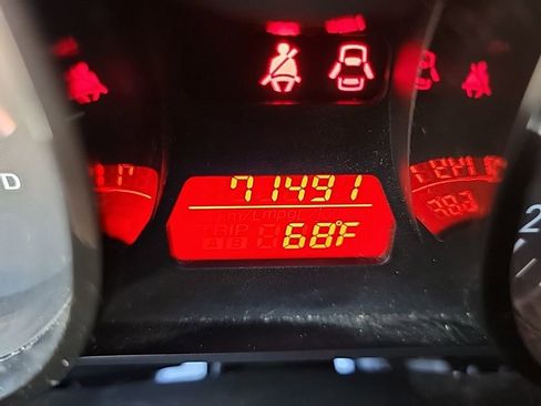 Used 2013 MAZDA MX-5 Miata Club image 11