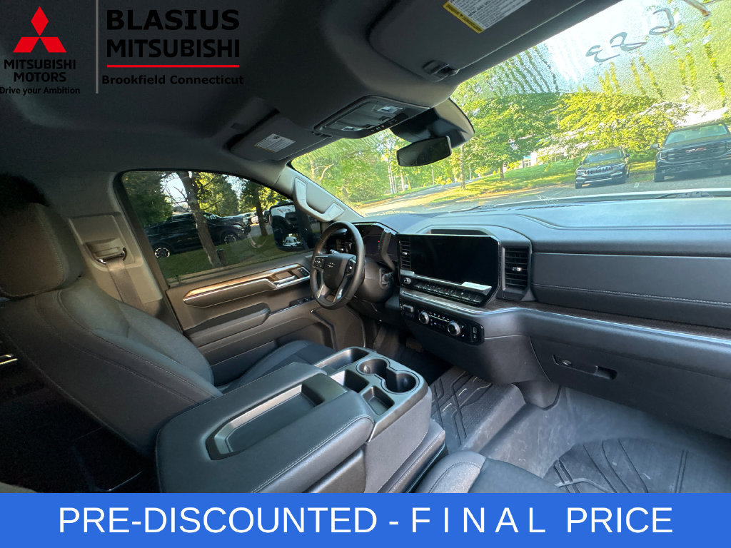 Used 2024 Chevrolet Silverado 1500 RST w/ Protection Package AWD/4WD image 42