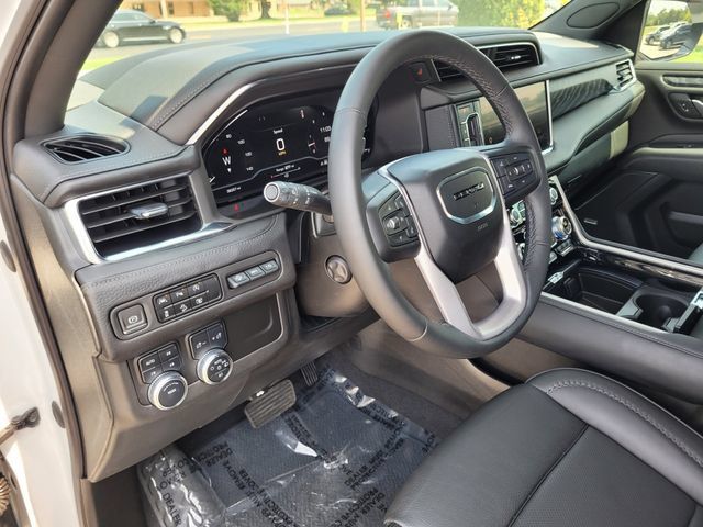 Used 2023 GMC Yukon Denali AWD/4WD image 23