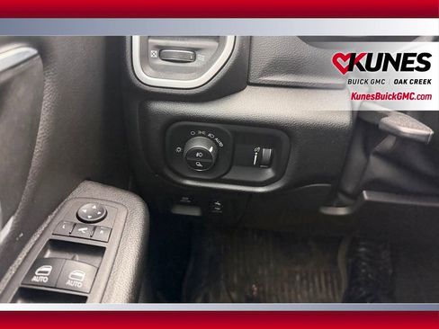 Used 2024 RAM 1500 Big Horn image 16