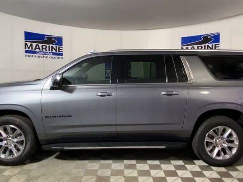 Used 2021 Chevrolet Suburban Premier w/ Premium Package 2 AWD/4WD image 7