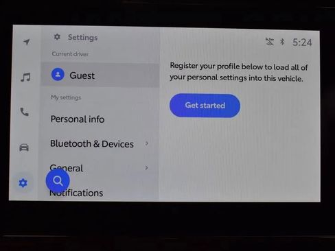 Used 2025 Toyota Corolla LE image 28