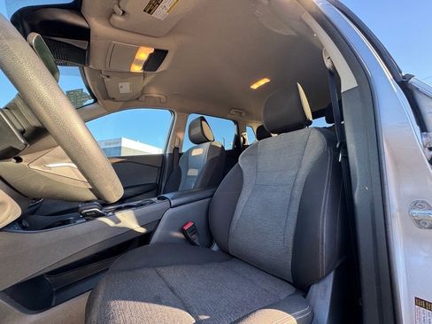 Certified 2023 Nissan Rogue SV image 15