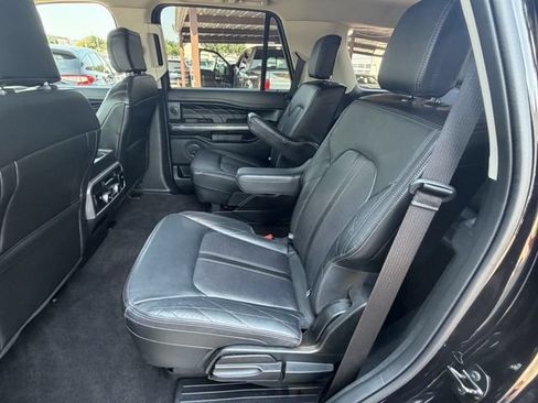 Used 2021 Ford Expedition Platinum AWD/4WD image 28