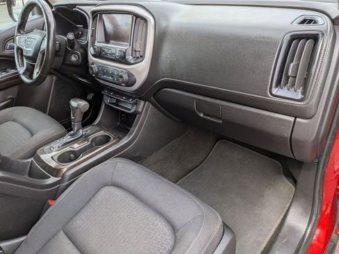 Used 2015 GMC Canyon SLE AWD/4WD image 32