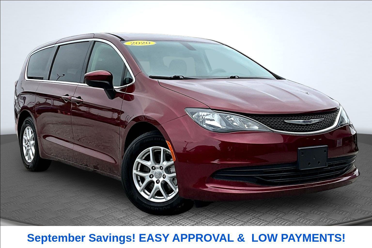 Used 2020 Chrysler Voyager LX FWD image 3