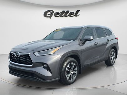 Used 2021 Toyota Highlander XLE