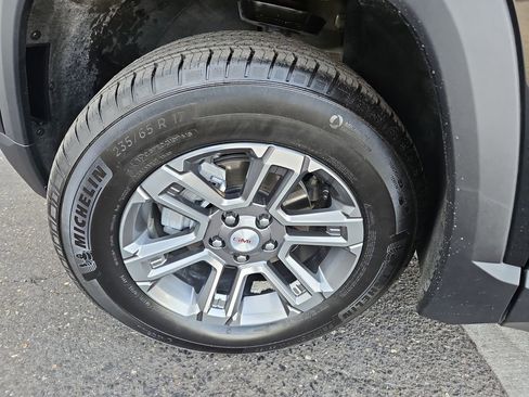 Used 2025 GMC Terrain Elevation image 33