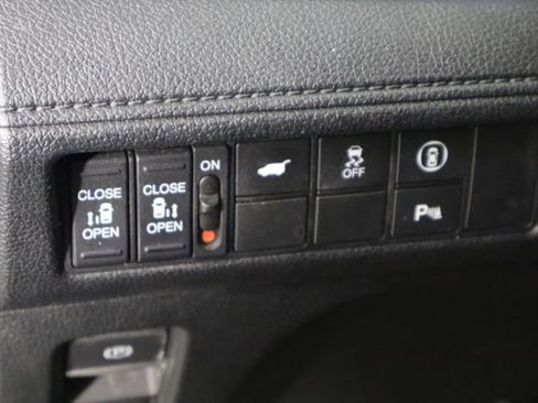 Used 2023 Honda Odyssey Touring image 22